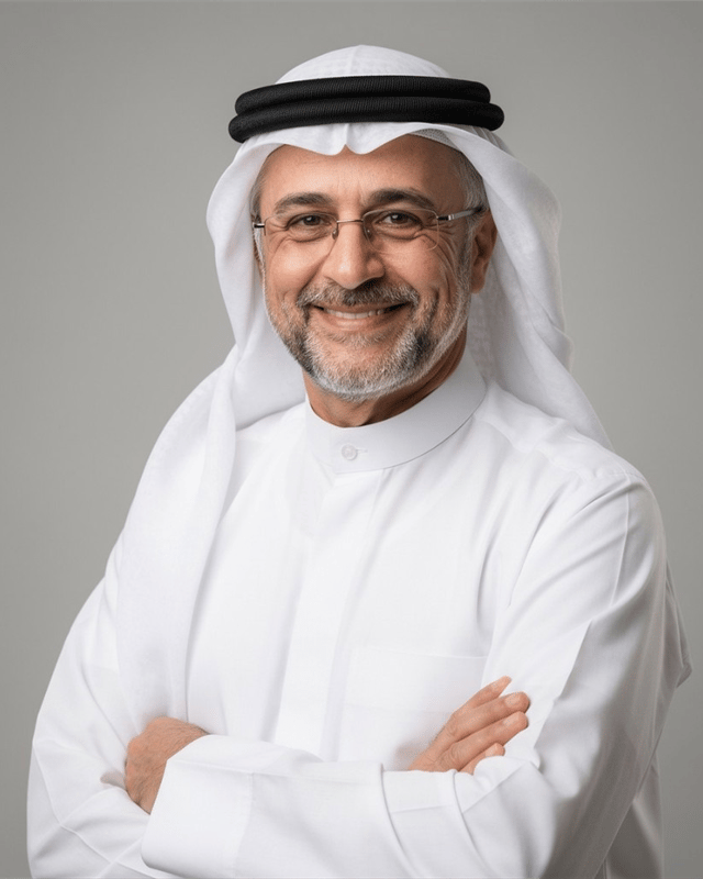 Professional portrait of Mustafa bin Abbas Abdulrahman wearing traditional Bahraini attire, public policy and economic policy professional from the Kingdom of Bahrain